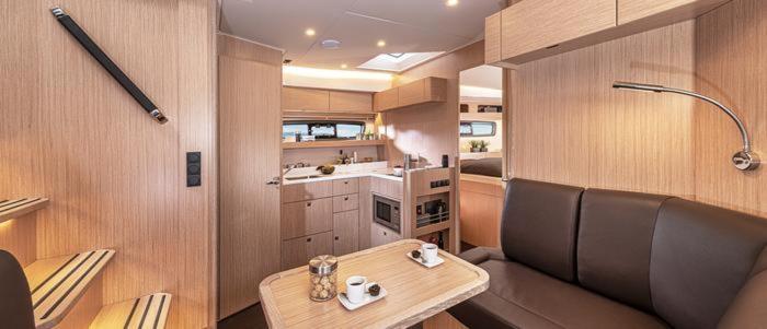 Royal Art H Spaccanapoli, By Clapa Group Екстер'єр фото