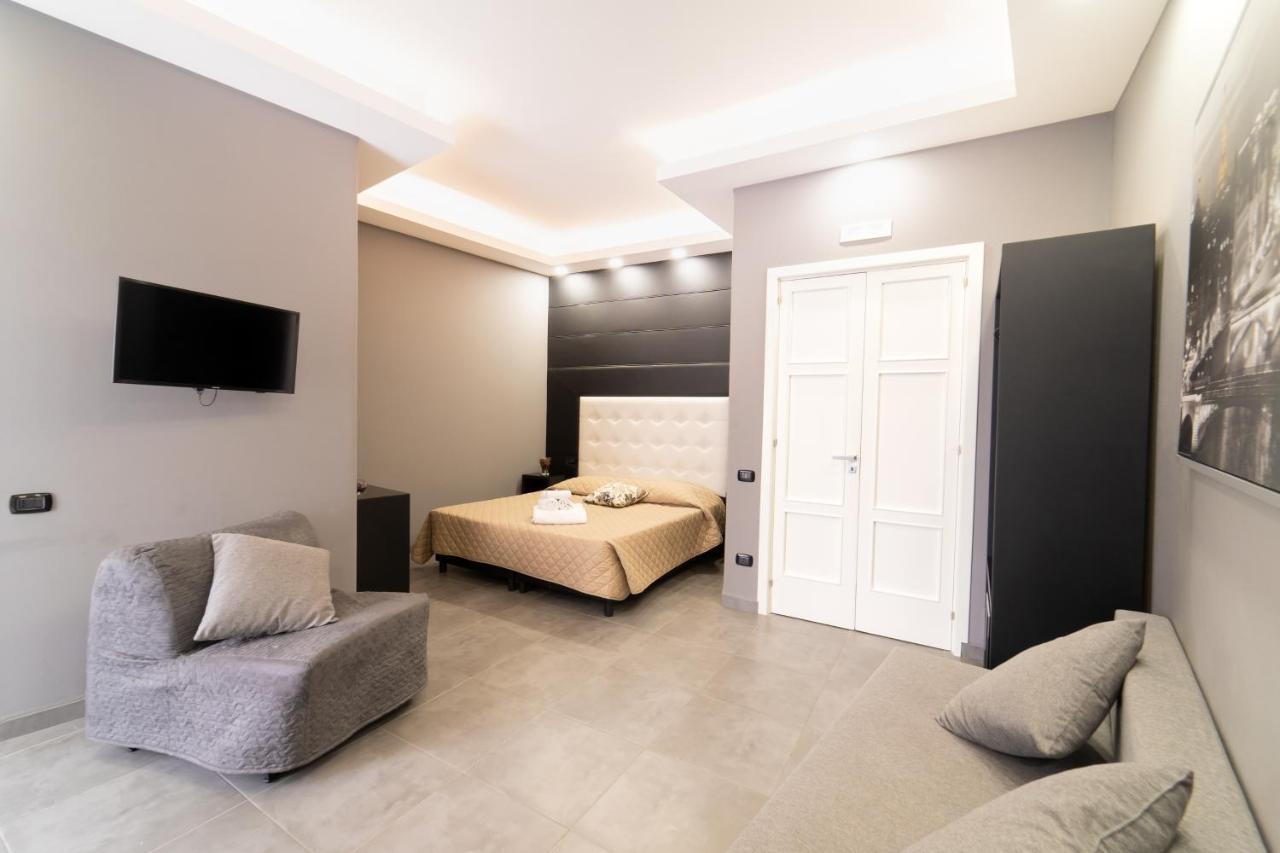 Royal Art H Spaccanapoli, By Clapa Group Екстер'єр фото