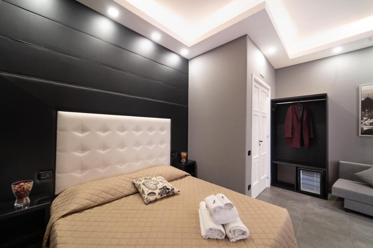Royal Art H Spaccanapoli, By Clapa Group Екстер'єр фото